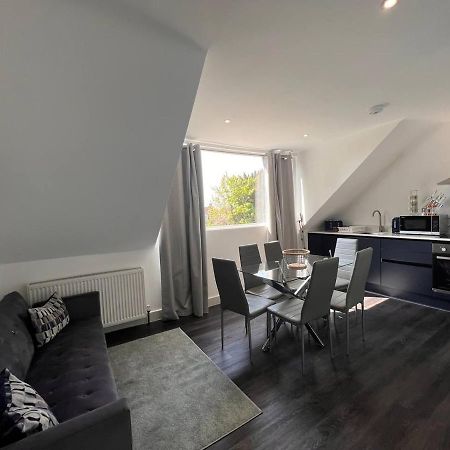 Star London Finchley Road 3-Bed Haven Exterior photo
